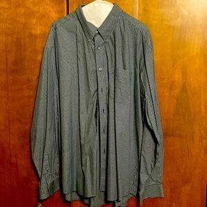 Like-New Men’s Button Down from Eddie Bauer